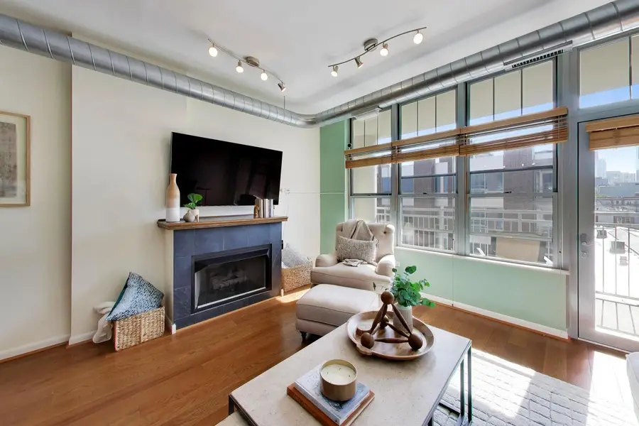 1200 W Monroe Street #502, Chicago, IL 60607 - #3