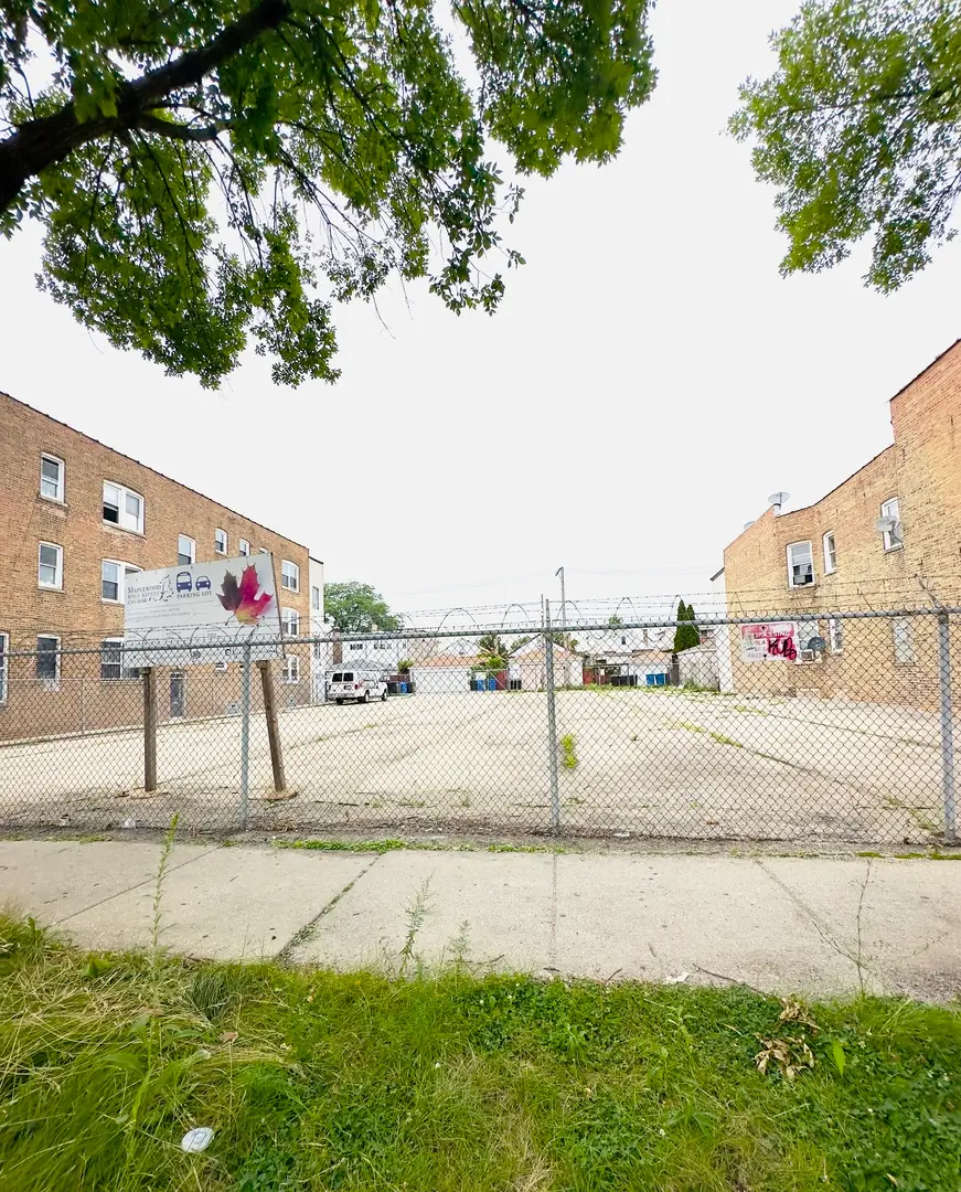 4918-22 W Diversey Avenue, Chicago, IL 60639 - #1