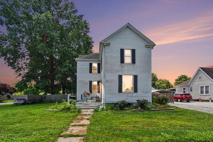 500 W 1 Street, Mount Olive, IL 62069 - #2