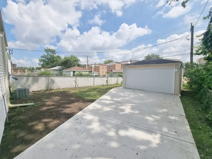 Address Withheld By Seller, Maywood, IL 60153 - #3