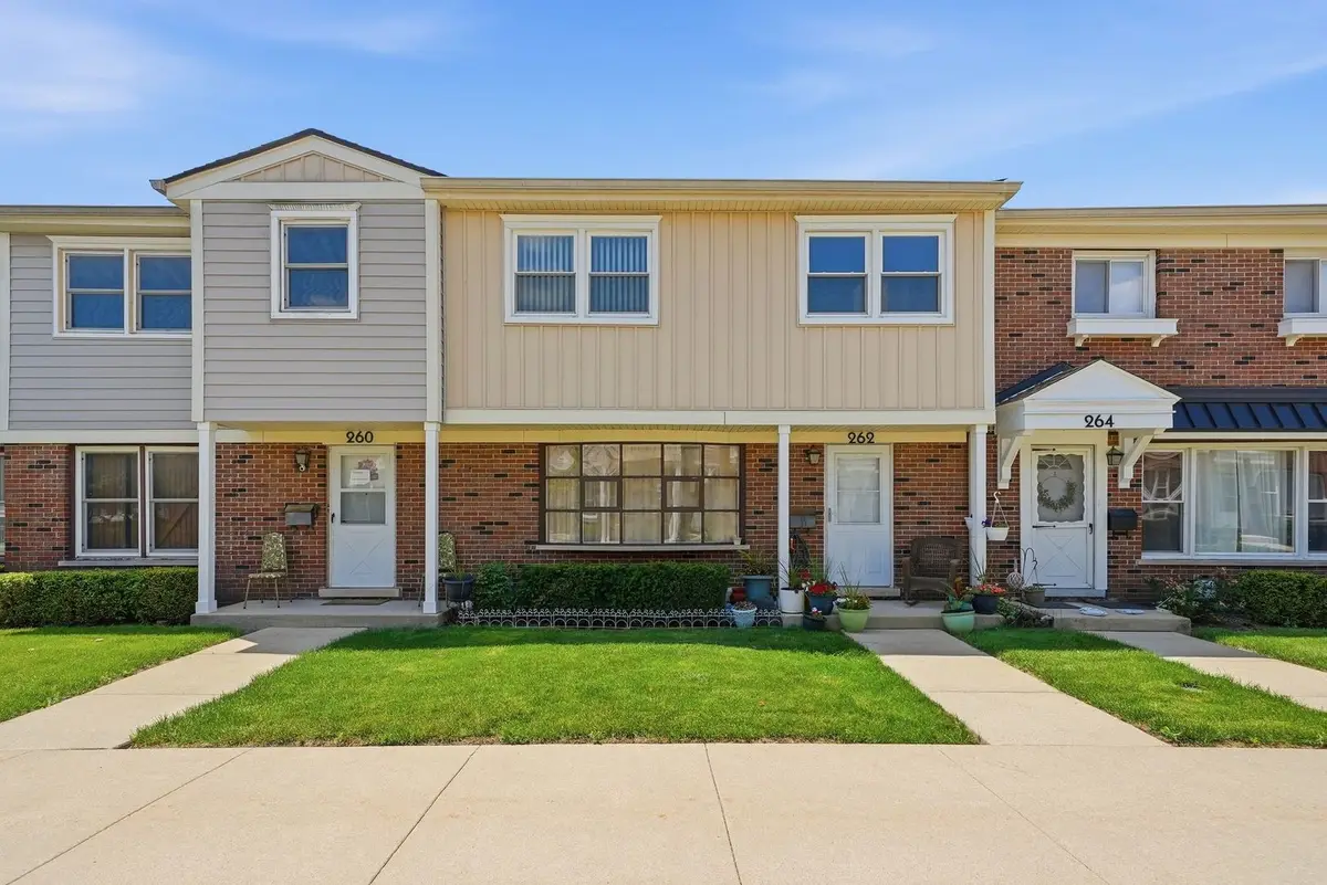 262 Bay Street, Wood Dale, IL 60191 - #1