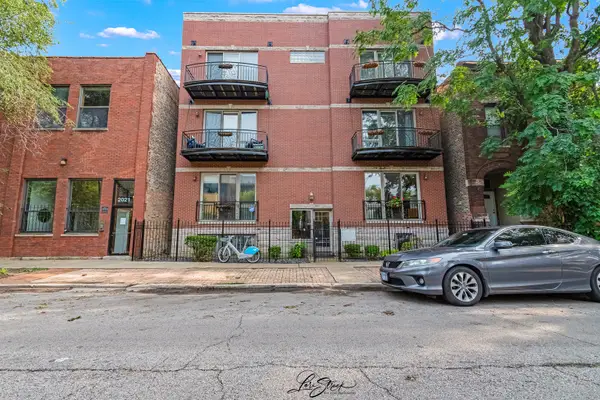 2027 W Race Avenue #1W, Chicago, IL 60612
