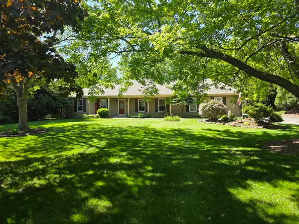 44W043 Fox Wilds Drive, St. Charles, IL 60175