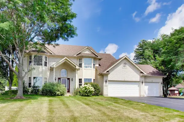 1904 Dakota Ridge, Johnsburg, IL 60051
