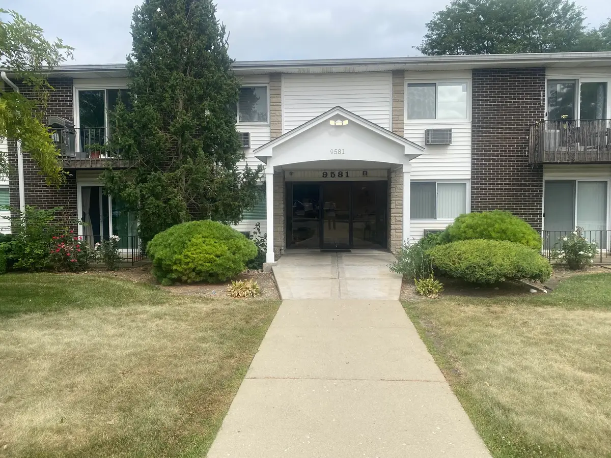 9581 Dee Road #2L, Des Plaines, IL 60016 - #1