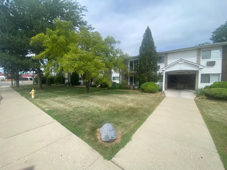 9581 Dee Road #2L, Des Plaines, IL 60016 - #3
