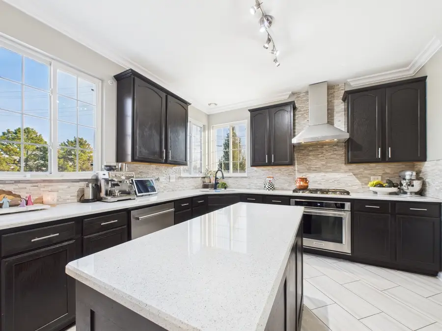 6402 Valley Ridge Drive, Plainfield, IL 60586 - #2