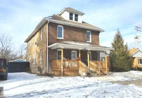 1016 Park Avenue, North Chicago, IL 60064