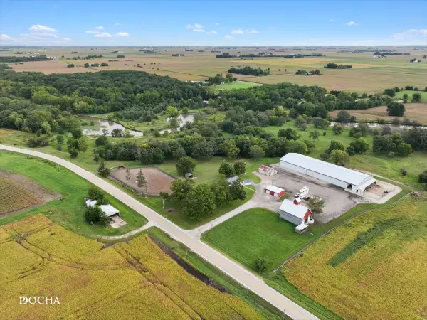 4266 E 1553rd Road, Earlville, IL 60518
