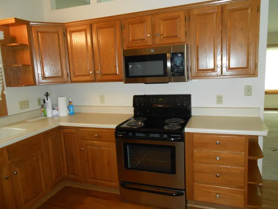 3457 Maple Glen Drive, Bettendorf, IA 52722 - #3