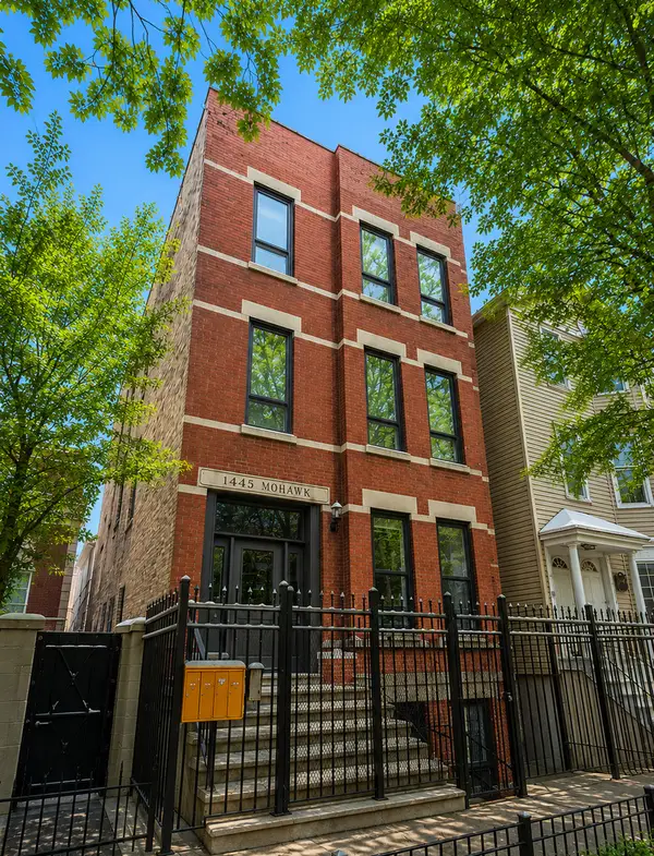 1445 N Mohawk Street #2, Chicago, IL 60610