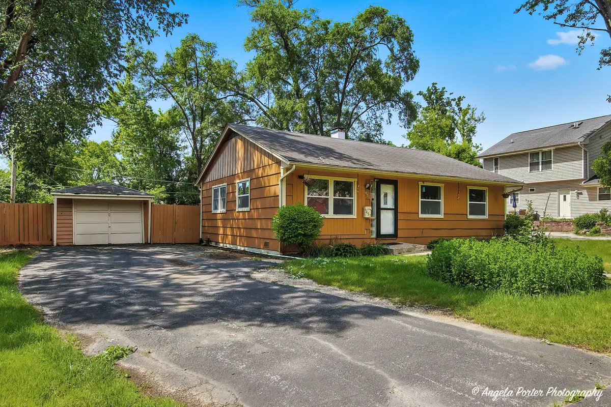 451 S Lakeshore Drive, Mundelein, IL 60060 - #1
