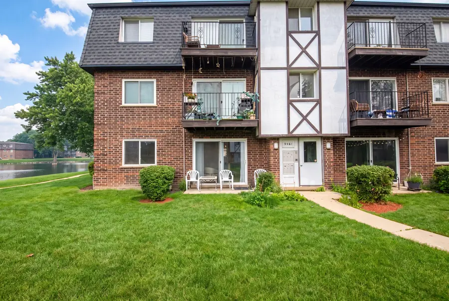 9461 Bay Colony Drive #1S, Des Plaines, IL 60016 - #2