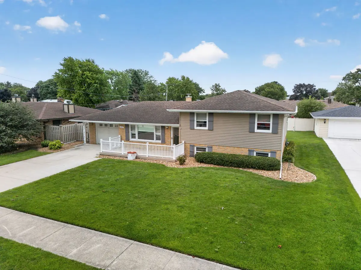 1817 Root Street, Crest Hill, IL 60403 - #1