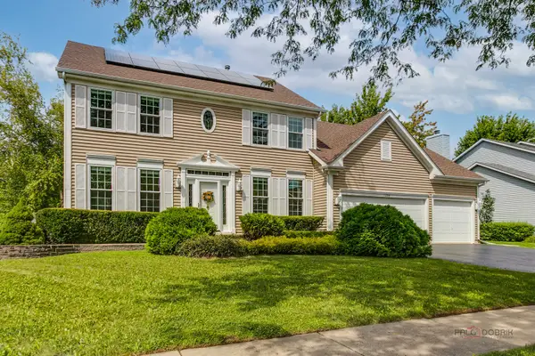 1208 Halifax Drive, Mundelein, IL 60060