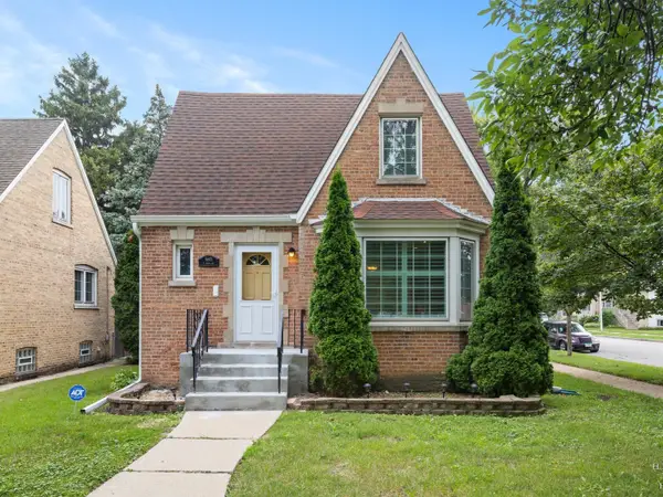 5601 N Ozark Avenue, Chicago, IL 60631