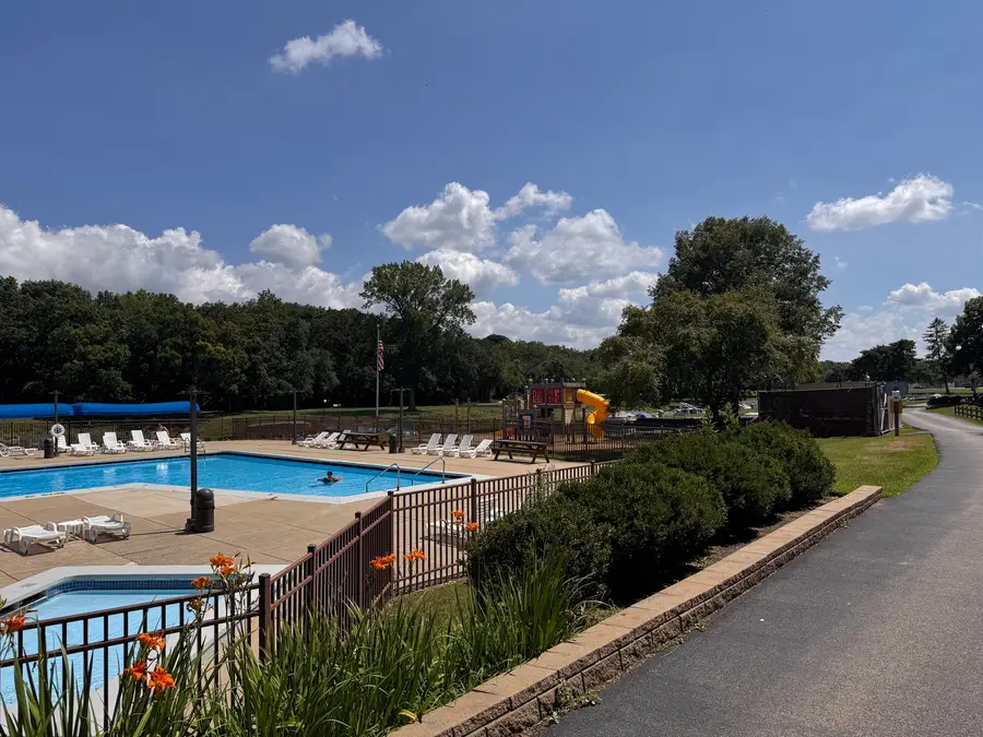 24 Jamaica Colony Street #4, Fox Lake, IL 60020 - #3