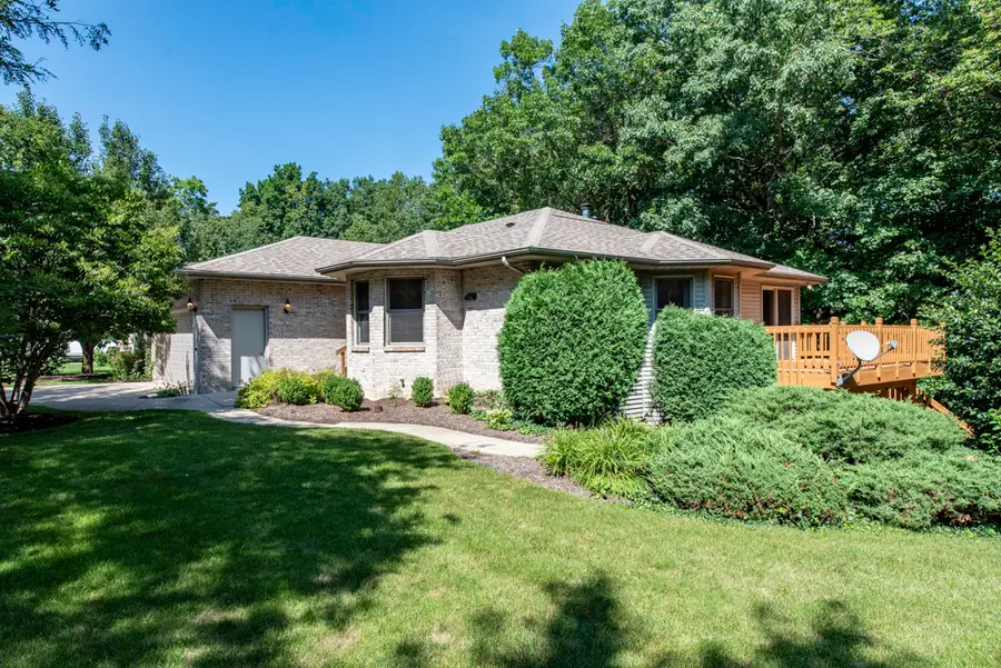 1417 April Lane, Winthrop Harbor, IL 60096 - #3
