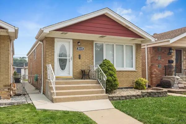 5153 S Oak Park Avenue, Chicago, IL 60638