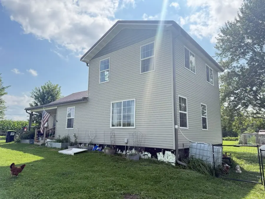 2151 E 1700th Street, Coatsburg, IL 62325 - #3