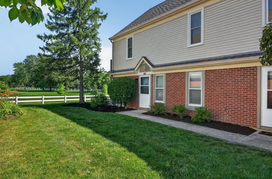 181 Inverness Court #1, Elk Grove Village, IL 60007 - #2