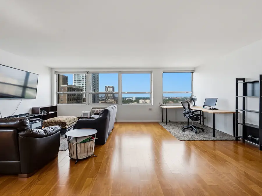 5532 S South Shore Drive #19F, Chicago, IL 60637 - #2