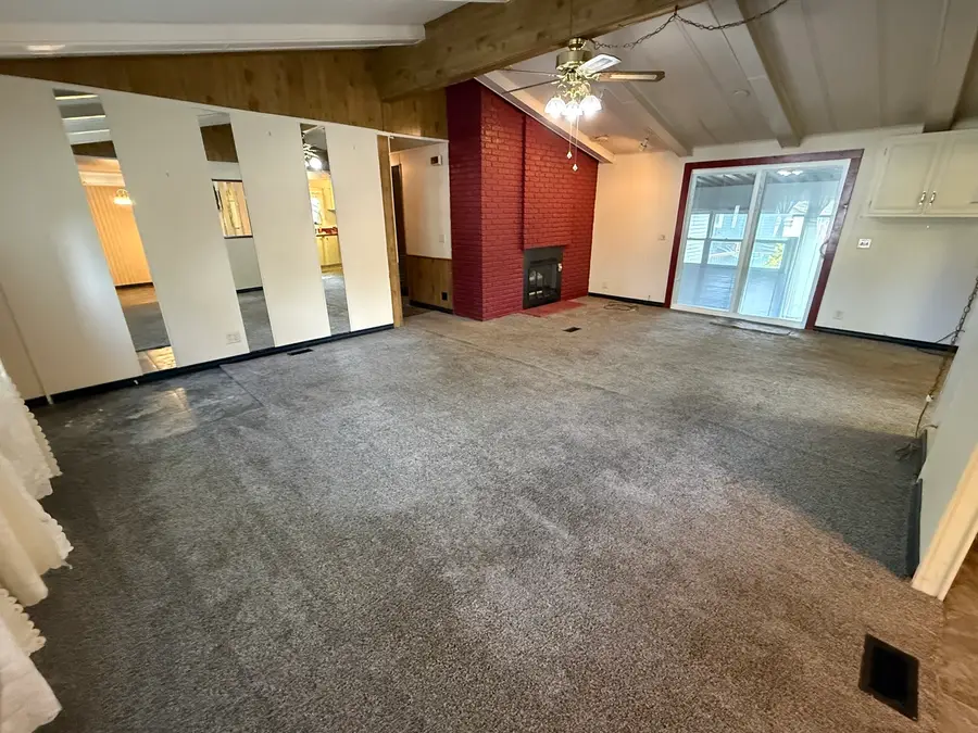 98 Maple Lane, Sandwich, IL 60548 - #3