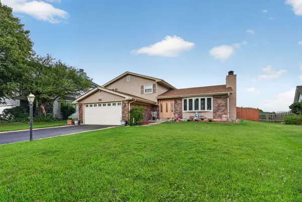 196 Sunshine Drive, Bolingbrook, IL 60490