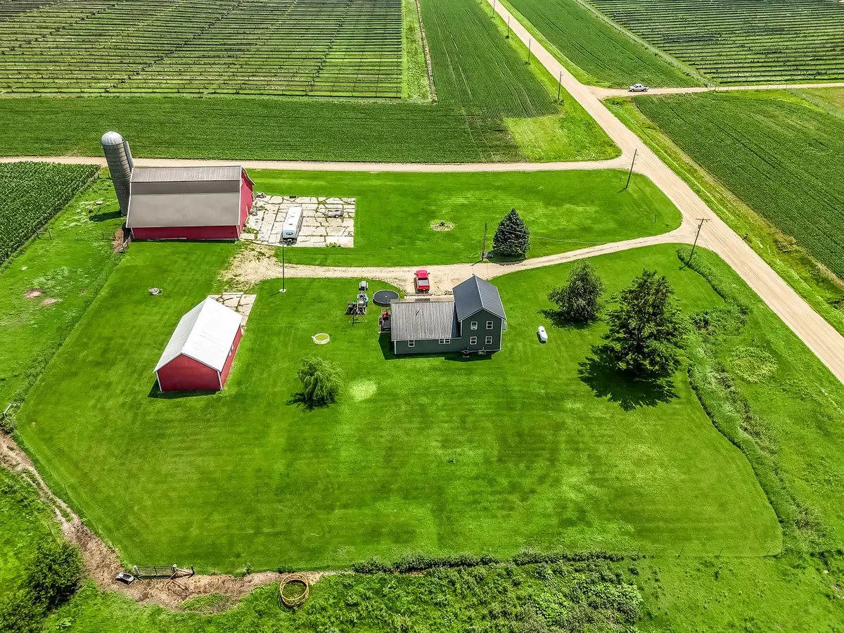 15564 W Fisher Road, Lena, IL 61048 - #1