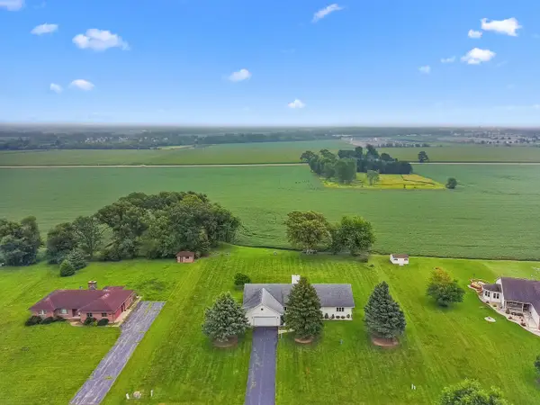 23110 Norma Lane, Harvard, IL 60033