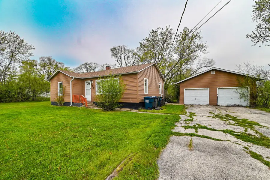 2710 30th Street, Zion, IL 60099 - #3