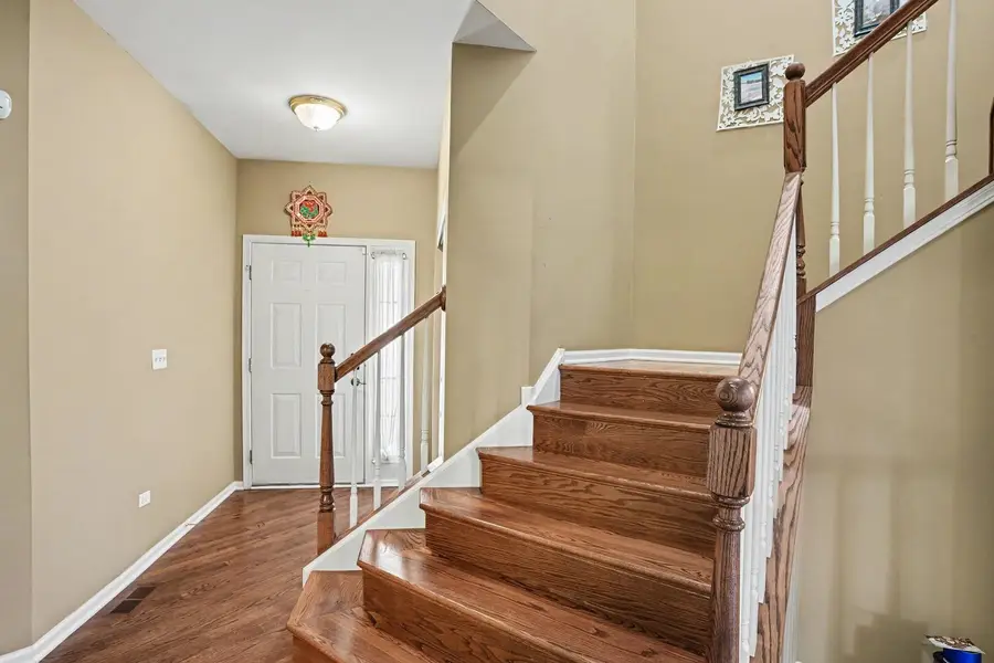 444 Vaughn Circle, Aurora, IL 60502 - #2