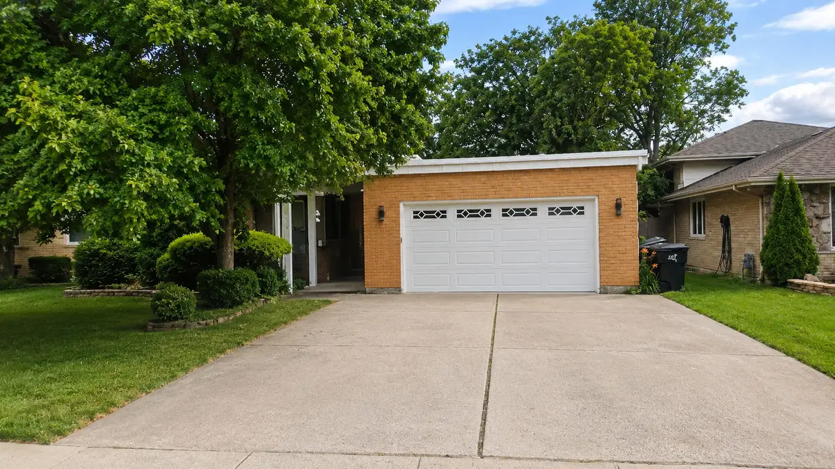 943 E 164th Court, South Holland, IL 60473 - #1