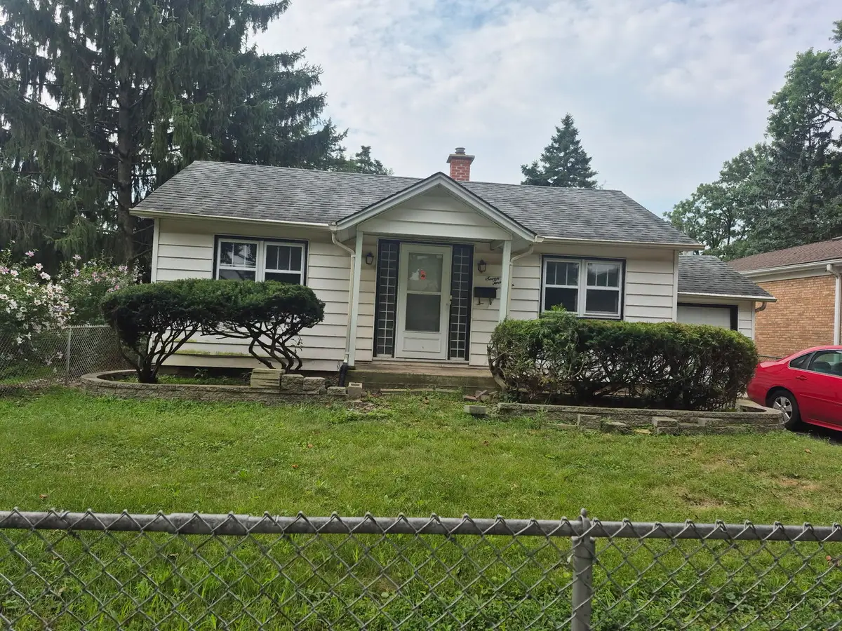 726 E Grand Lake Boulevard, West Chicago, IL 60185 - #1