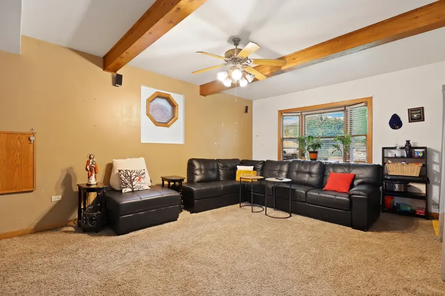 8612 Meade Avenue, Burbank, IL 60459 - #2