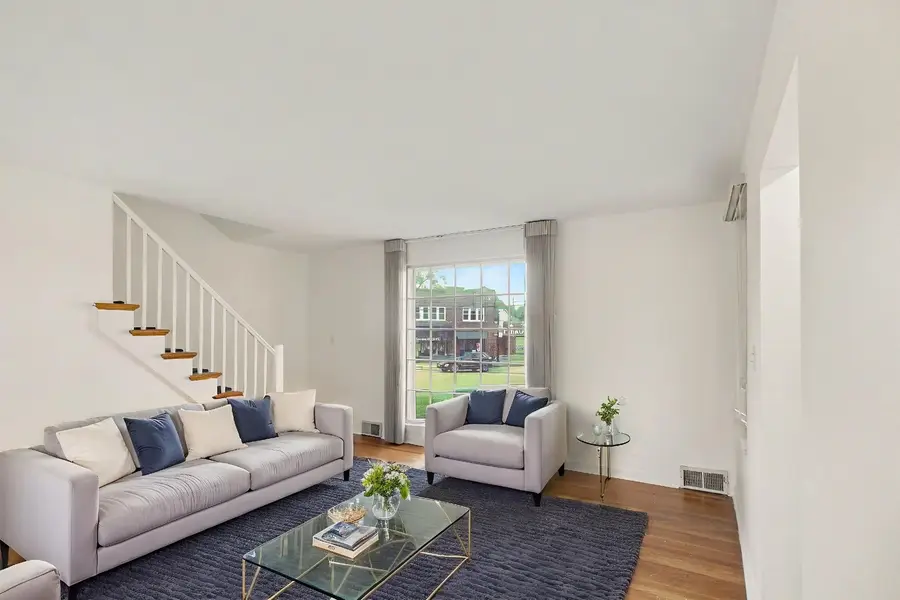 706 Broadview Avenue, Highland Park, IL 60035 - #2