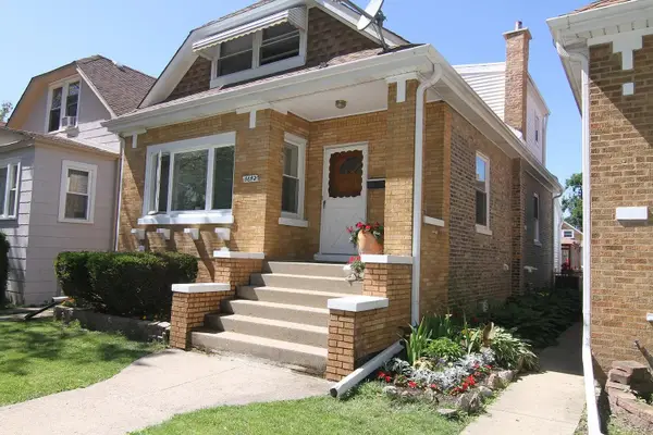 5642 W Newport Avenue, Chicago, IL 60634