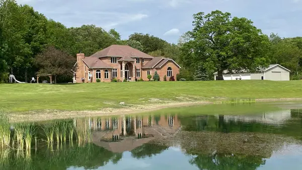 3214 E 121st Avenue E, Crown Point, IN 46307