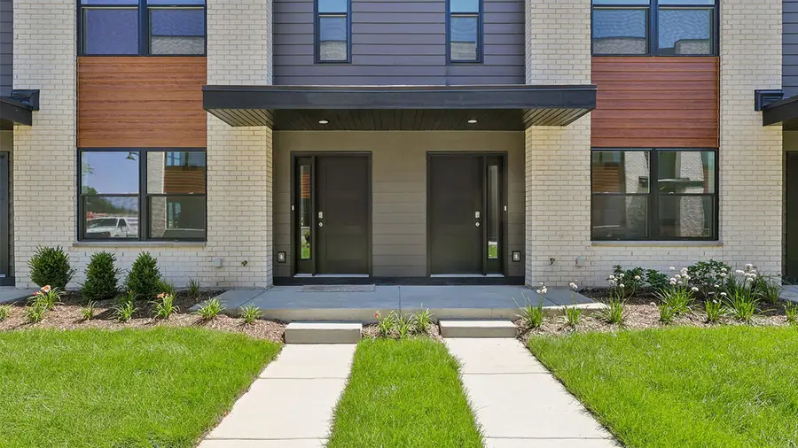 2225 Waters Edge Drive, Schaumburg, IL 60173 - #2