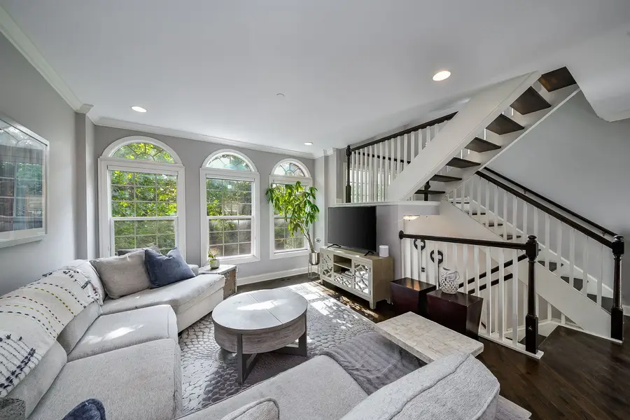 834 Shandrew Drive, Naperville, IL 60540 - #3