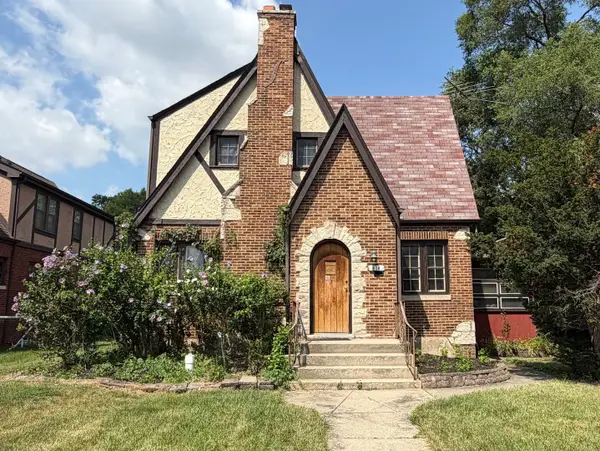 824 S Clifton Avenue, Park Ridge, IL 60068