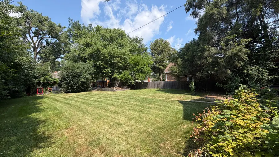 824 S Clifton Avenue, Park Ridge, IL 60068 - #2