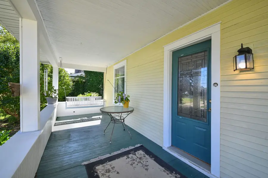 23 S Mallory Avenue, Batavia, IL 60510 - #2