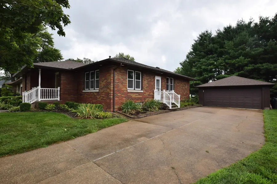 634 N Meadow Street, Geneseo, IL 61254 - #2