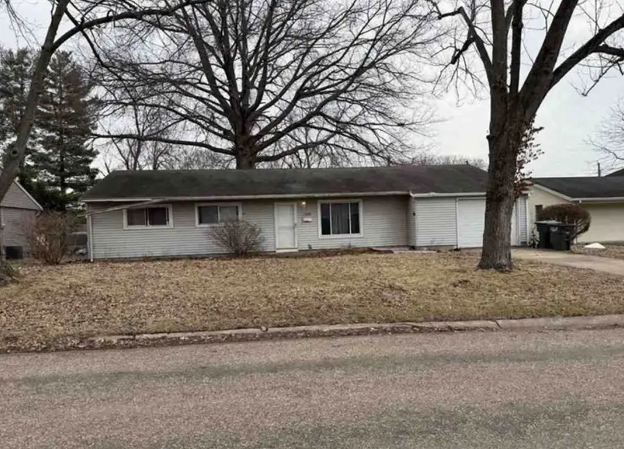 1419 Sherman Street, Danville, IL 61832 - #2