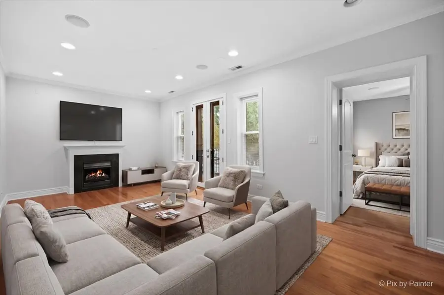 6331 N Glenwood Avenue #3, Chicago, IL 60660 - #2