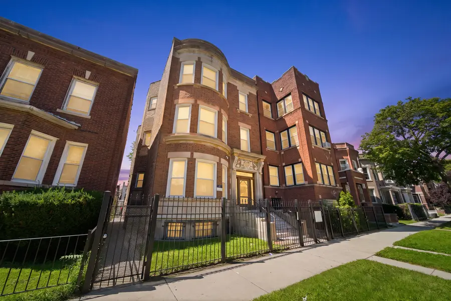 6638 S Woodlawn Avenue, Chicago, IL 60637 - #2