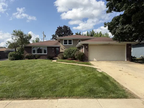 608 Gloria Street, Lockport, IL 60441