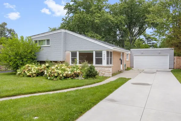 Address Withheld By Seller, Highland Park, IL 60035