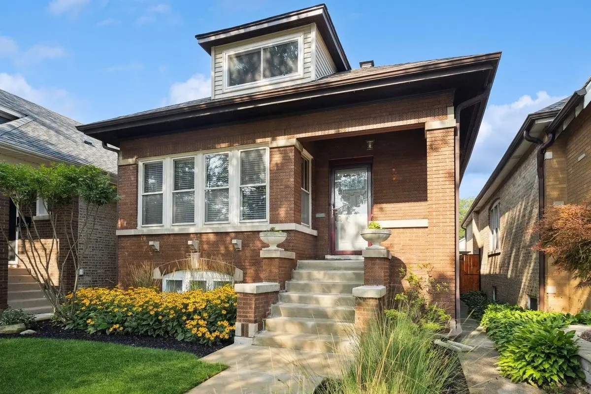 6210 N Moody Avenue, Chicago, IL 60646 - #1